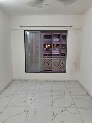 Room in 1 BHK Apartment at Dombivli East – for Rent