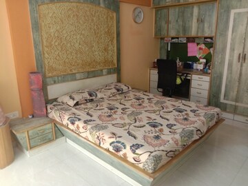 Bedroom in 2 BHK Apartment at Yogi Hills, Mulund West – for Rent