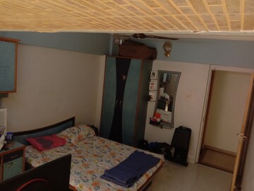 Bedroom in 2 BHK Apartment at Yogi Hills, Mulund West – for Rent