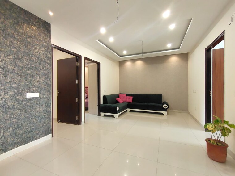 Living Room, ambala highway 3 Bedroom 1350 Sq.Ft. Builder Floor In Ambala Highway Zirakpur 9304225