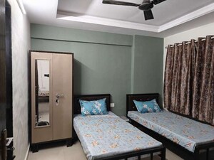  Pg For Rent in Kopar Khairane