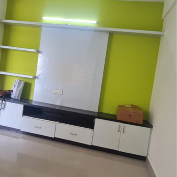 Room in 2 BHK Apartment at Keerthi Royal Palms, Konappana Agrahara – for Rent