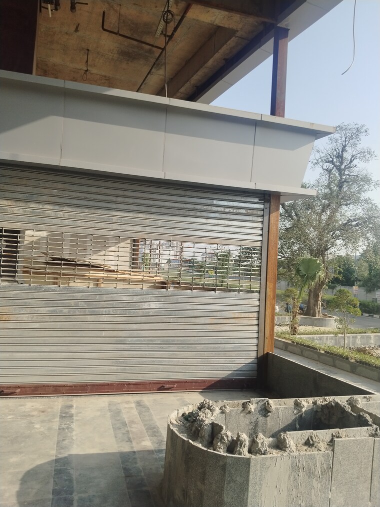 Exterior View, ska-arcadia Commercial Shop 355 Sq.Ft. In Wave City Ghaziabad 9304336