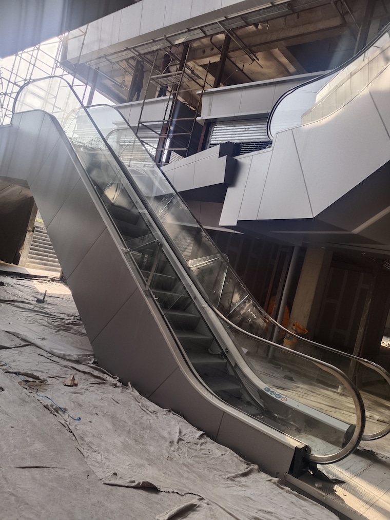 undefined, ska-arcadia Commercial Shop 355 Sq.Ft. In Wave City Ghaziabad 9304336