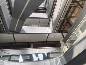   Shop at SKA Arcadia, Wave City – for Sale