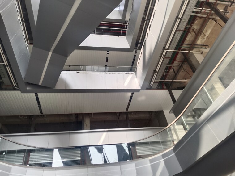 Other, ska-arcadia Commercial Shop 355 Sq.Ft. In Wave City Ghaziabad 9304336