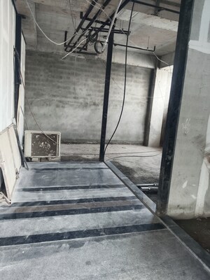 Staircase in  Shop at SKA Arcadia, Wave City – for Sale