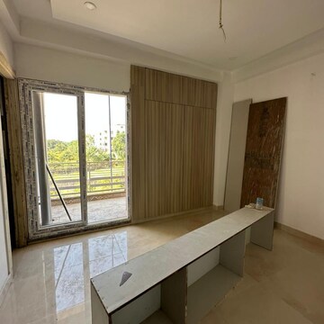 Room in 3 BHK Builder Floor at Aman Luxury Apartments, Sahastradhara Road – for Rent