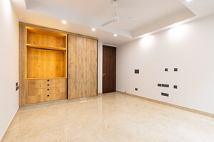 3 BHK Builder Floor For Rent in South Extension ii