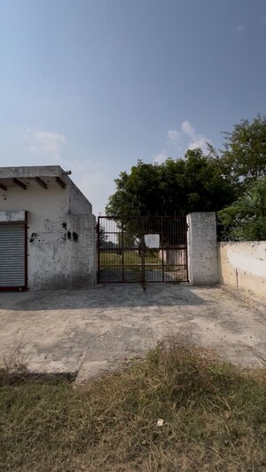  Plot – Exterior View View at Sector 24 Yamuna Expressway - for Sale