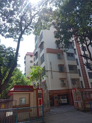 2 BHK Apartment For Sale in Om Rishikesh CHS, Borivali West