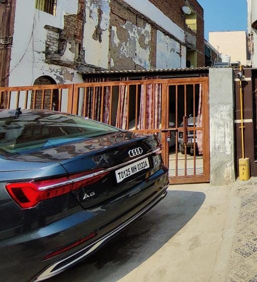 Plot For Sale in Independent House 