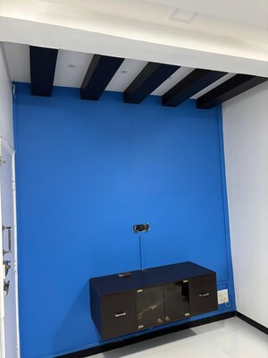 Room in 1 BHK Apartment at Mahim – for Sale