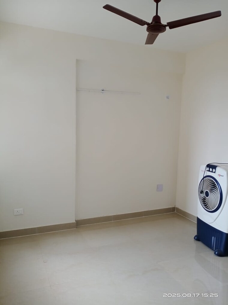 Room, terra-lavinium 3 Bedroom 740 Sq.Ft. Apartment In Sector 75 Faridabad 9304413