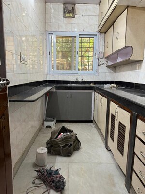 Kitchen in 3 BHK Builder Floor at Sector 23 – for Rent