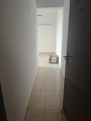 Building Lobby in 2 BHK Apartment at BPTP Discovery Park, Sector 80 – for Rent