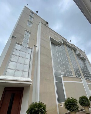  Office Space – Exterior View View at Sector 32 - for Rent