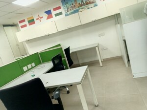  Office Space For Rent in Spaze Edge Tower, Sector 47