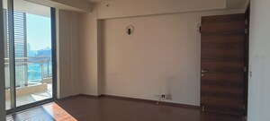 Room in 4 BHK Apartment at M3M Golf Estate, Sector 65 – for Rent