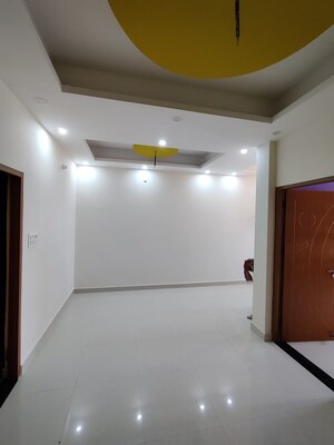 Room in 2 BHK Builder Floor at Gms Road – for Rent
