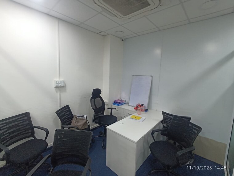 Team Area, akshar-business-park Commercial Office Space 1600 Sq.Ft. In Vashi Sector 19f Navi Mumbai 9304525