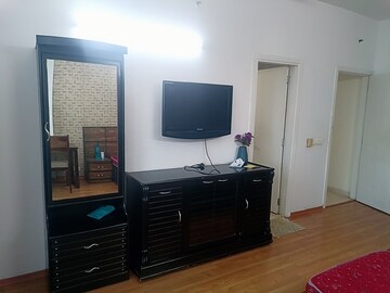 Furnished Amenities in 3 BHK Apartment at Bestech Park View City 2, Sector 49 – for Rent