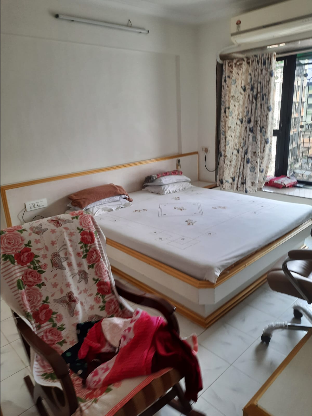 2 BHK Apartment For Rent in Shreya Palace CHS