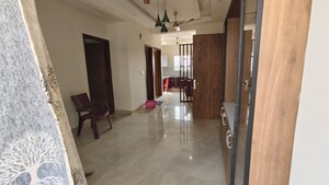 Parking in 3 BHK Builder Floor at Gms Road – for Rent