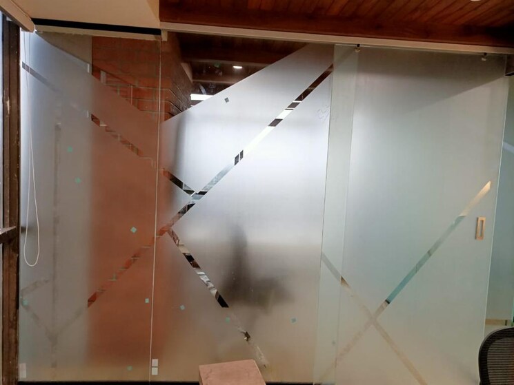 undefined, vaishnodevi circle Commercial Office Space 839 Sq.Ft. In Vaishnodevi Circle Ahmedabad 9304547