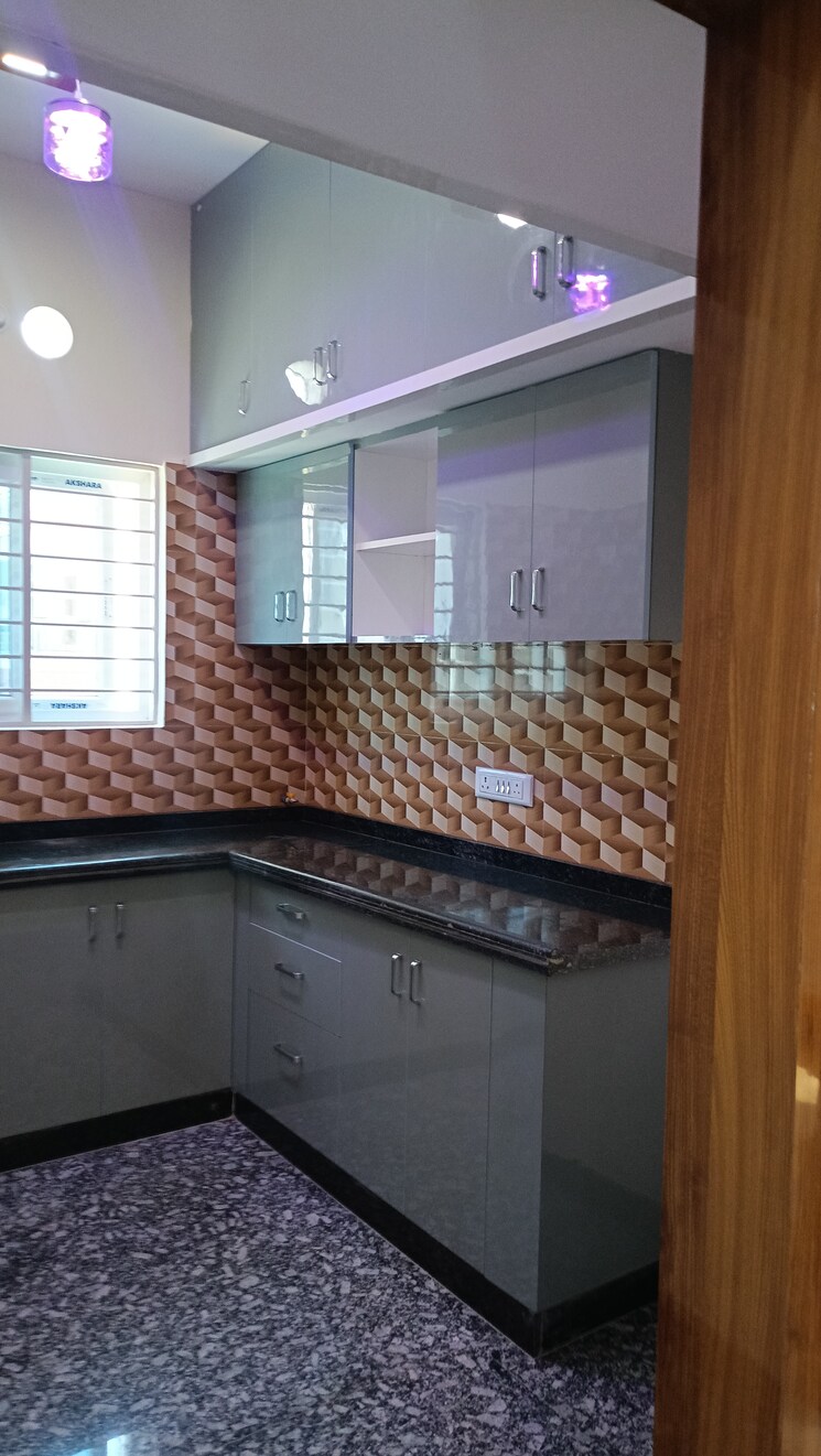 Kitchen, muneshwara nagar 3 Bedroom 800 Sq.Ft. Independent House In Muneshwara Nagar Bangalore 9304596
