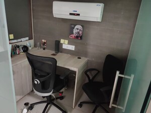  Office Space For Rent in Samarth Vaibhav, Andheri West