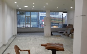 Showroom For Rent in Sector 7