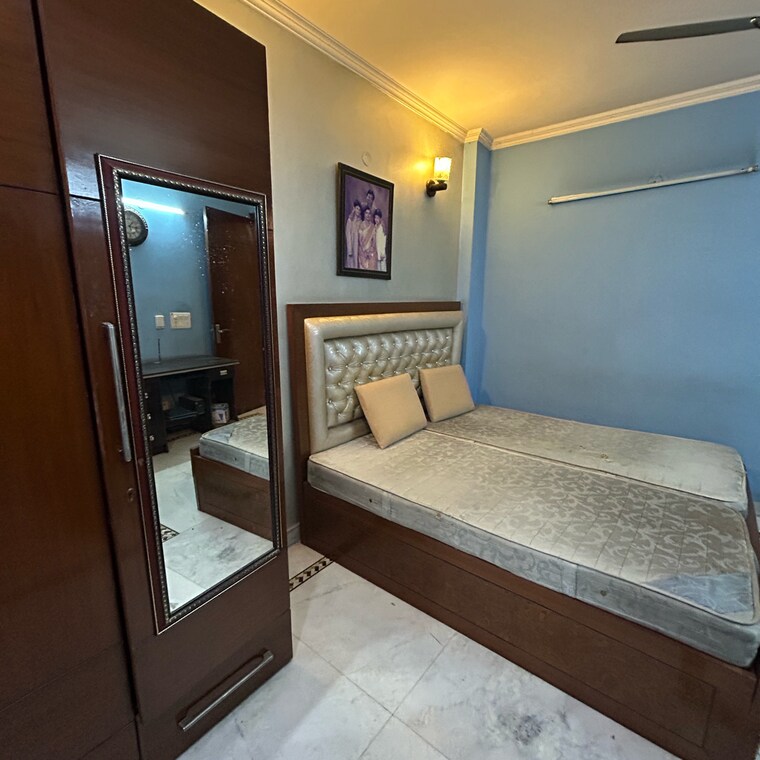 Bedroom, kotla mubarakpur 3 Bedroom 1150 Sq.Ft. Builder Floor In Kotla Mubarakpur Delhi 9304632