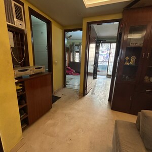 Room in 3 BHK Builder Floor at Kotla Mubarakpur – for Sale