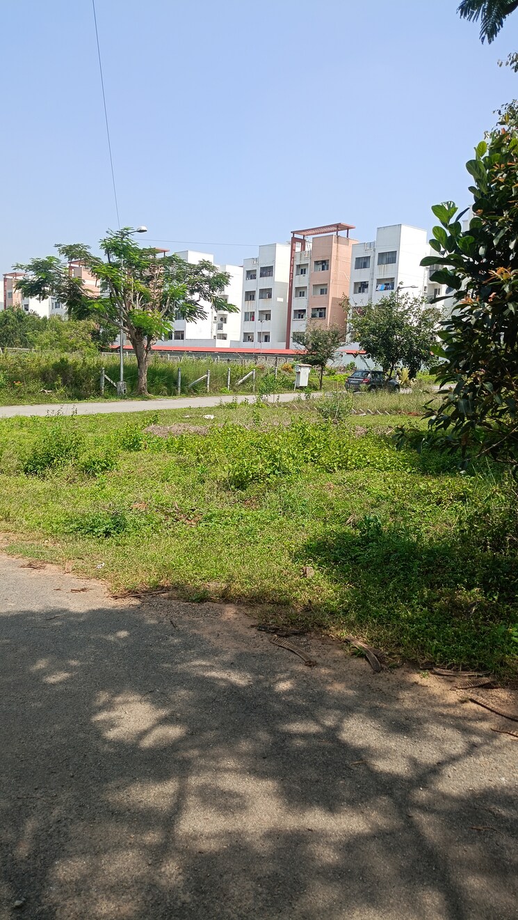 undefined, vakil-whispering-woods  4000 Sq.Ft. Plot In Thirumagondanahalli Bangalore 9304676