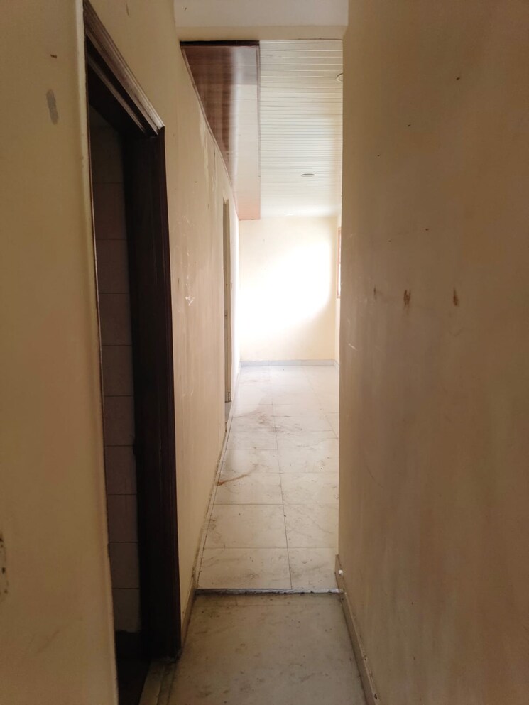 undefined, sukhdev vihar 2 Bedroom 2700 Sq.Ft. Builder Floor In Sukhdev Vihar Delhi 9304743