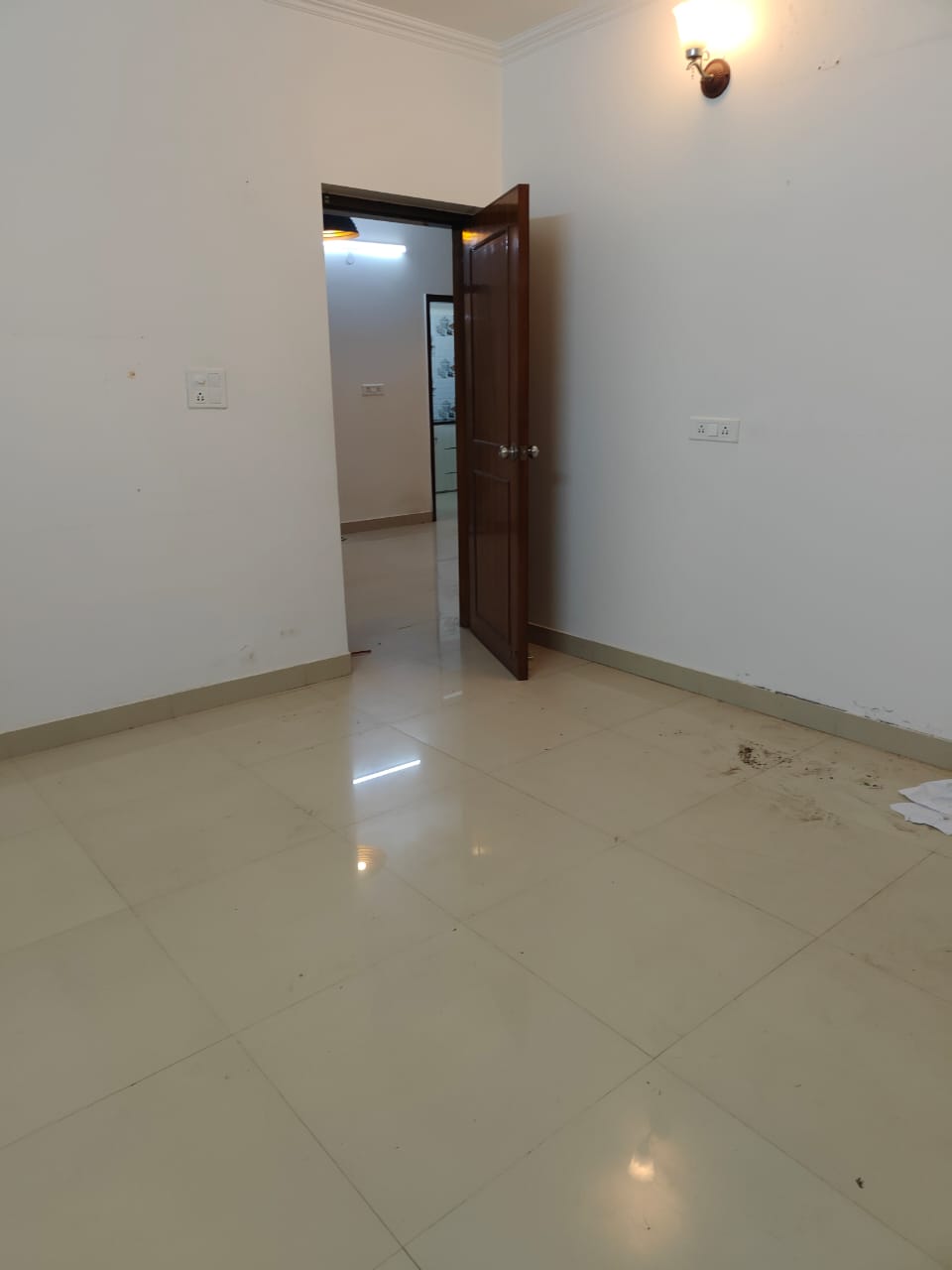 3 BHK Apartment For Rent in Vasant Kunj