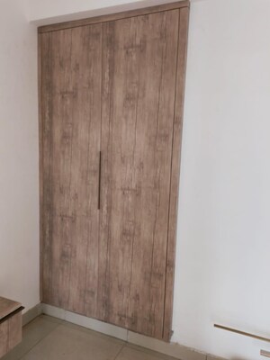 Furnished Amenities in 2 BHK Apartment at Ajnara Le Garden, Sector 16b Greater Noida – for Sale