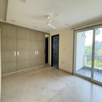 Room in 2 BHK Builder Floor at Lajpat Nagar I – for Rent
