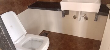 Bathroom in 2 BHK Apartment at Satellite Tower, Goregaon East – for Sale