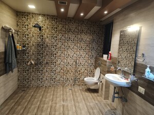 Bathroom in 2 BHK Independent House at Gomti Nagar – for Rent