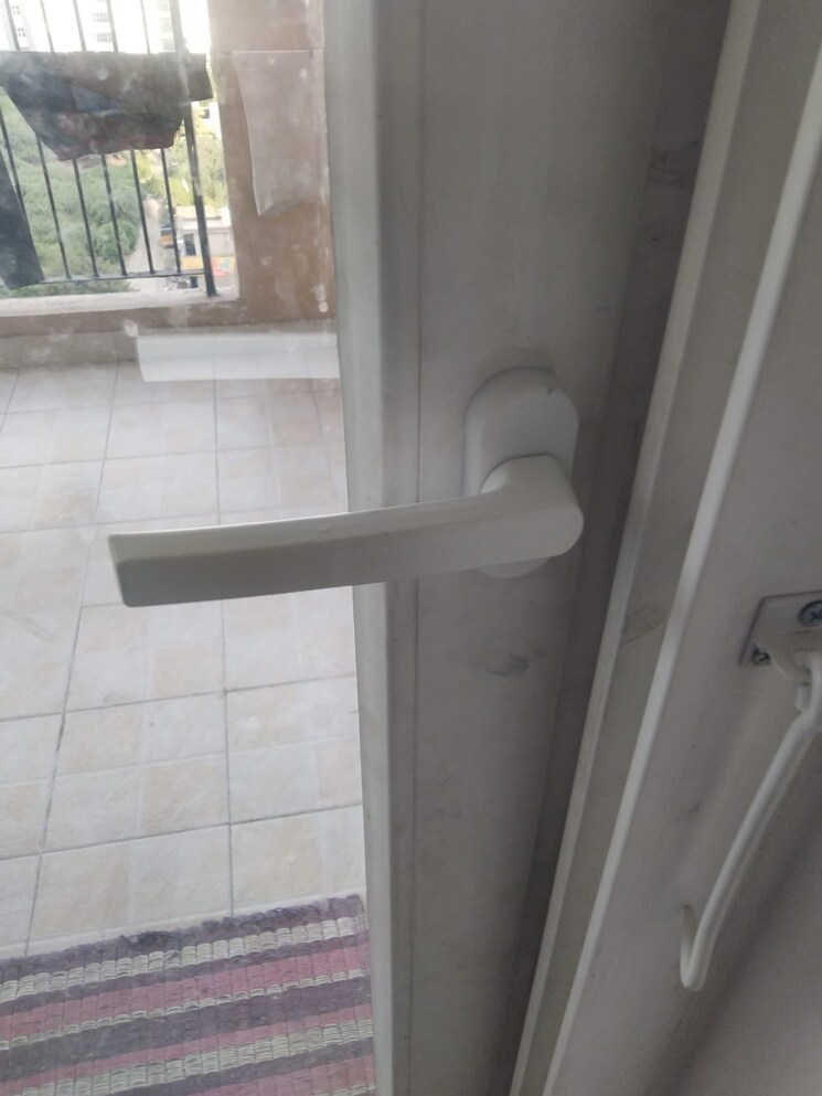 Balcony, gaurs-siddhartham 2 Bedroom 945 Sq.Ft. Apartment In Siddharth Vihar Ghaziabad 9304806