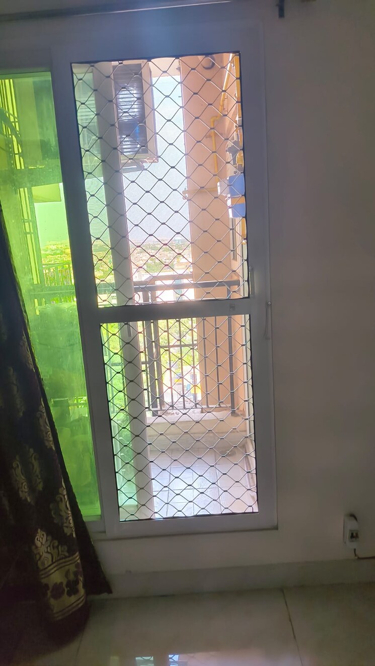 Balcony, gaurs-siddhartham 2 Bedroom 945 Sq.Ft. Apartment In Siddharth Vihar Ghaziabad 9304806