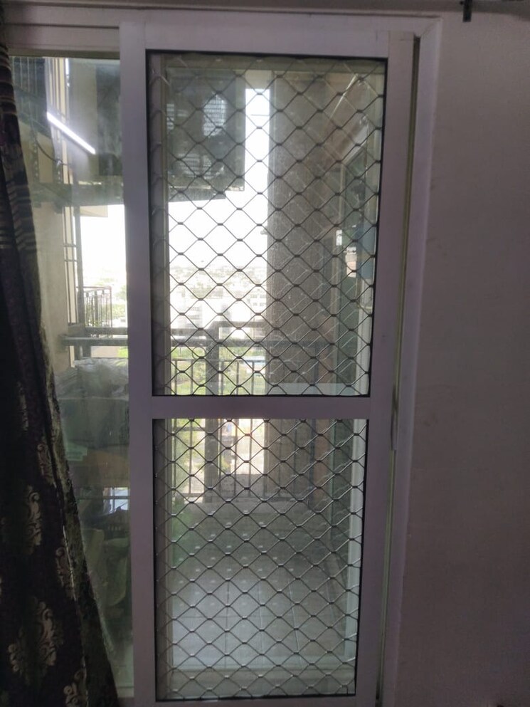 Balcony, gaurs-siddhartham 2 Bedroom 945 Sq.Ft. Apartment In Siddharth Vihar Ghaziabad 9304806