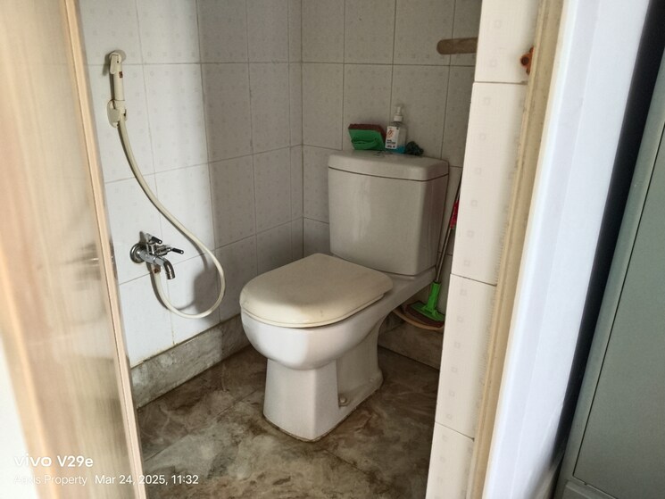 Bathroom, barrackpore 3 Bedroom 1359 Sq.Ft. Apartment In Barrackpore Kolkata 9304820