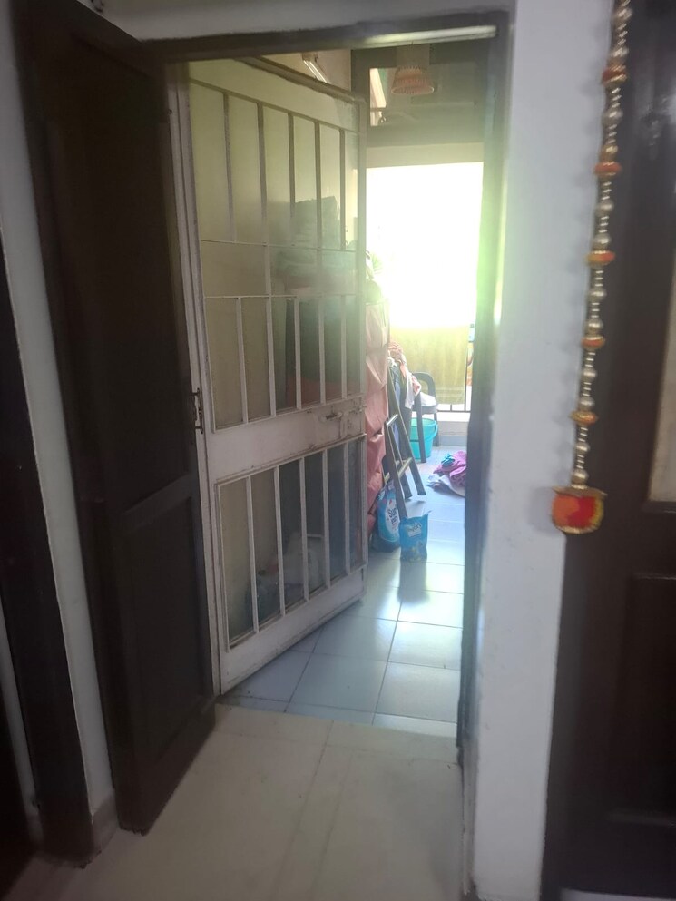 Balcony, dda-rosewood-apartments 3 Bedroom 1500 Sq.Ft. Apartment In Vasant Kunj Delhi 9304816