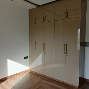 Room in 3 BHK Builder Floor at Godrej Retreat, Sector 83 – for Sale