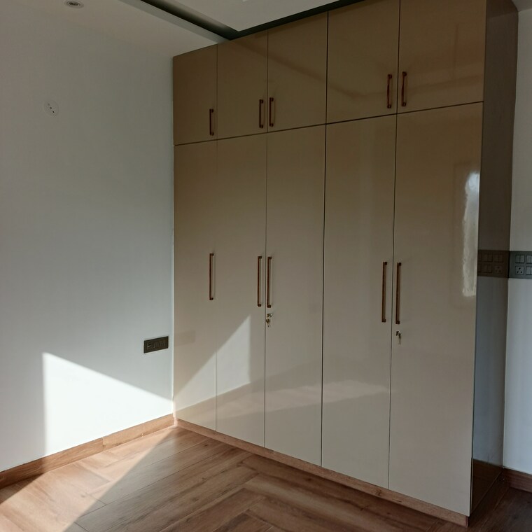 Room, godrej-retreat 3 Bedroom 140 Sq.Yd. Builder Floor In Sector 83 Faridabad 9304857