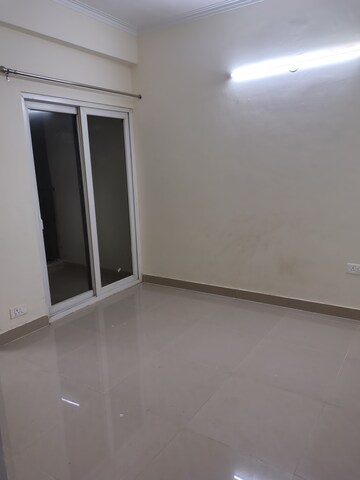 Furnished Amenities in 3 BHK Apartment at Amrapali Terrace Homes, Tech Zone 4 Greater Noida – for Rent