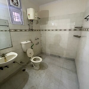 Bathroom in 3 BHK Apartment at Palmwood Estate, Ankheer – for Rent